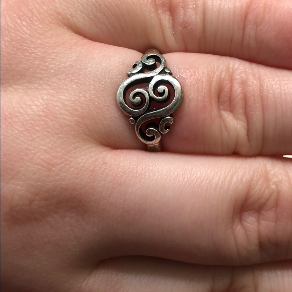 James avery Spanish swirl ring